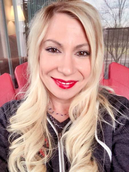 Sarah Denos profile photo