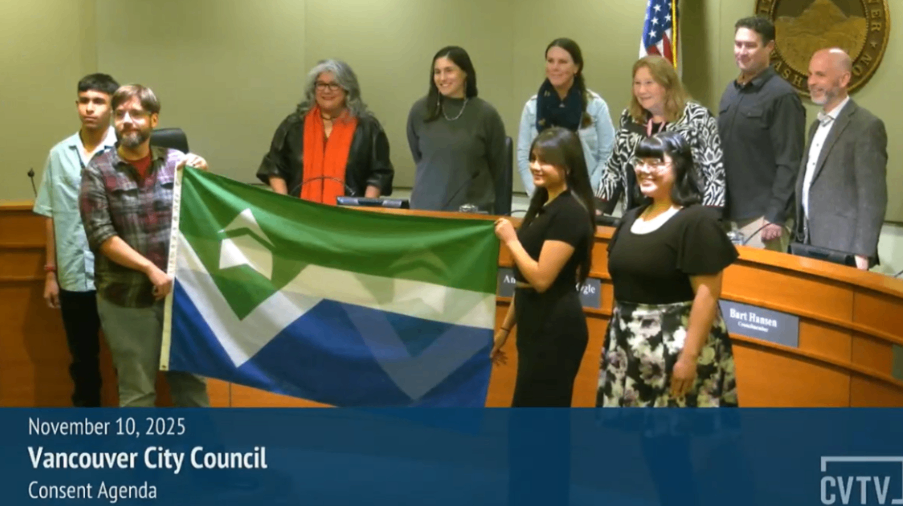 Vancouver Flag.png Vancouver Flag.png