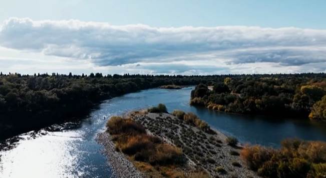 A picture containing outdoor, sky, water, nature
AI-generated content may be incorrect.