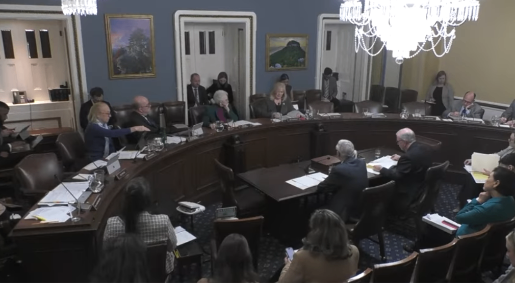 HouseCommitteeJanHJ140.png HouseCommitteeJanHJ140.png