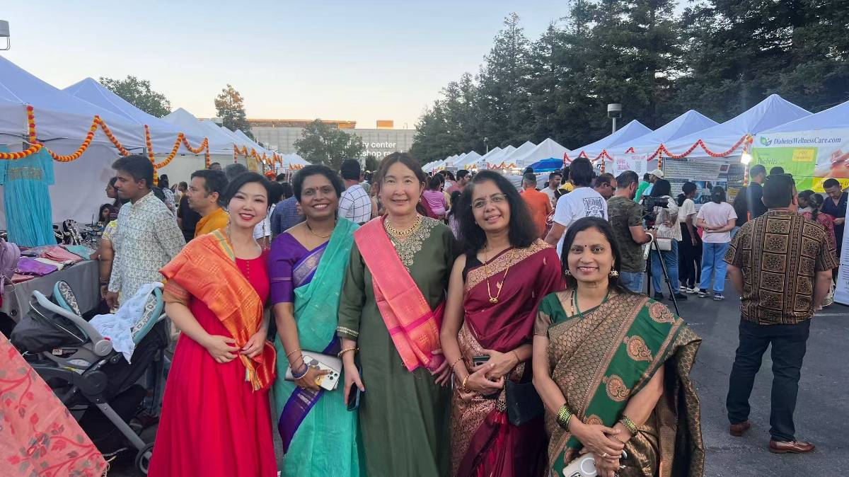 Celebrate Culture-Mayor Sherry.JPG