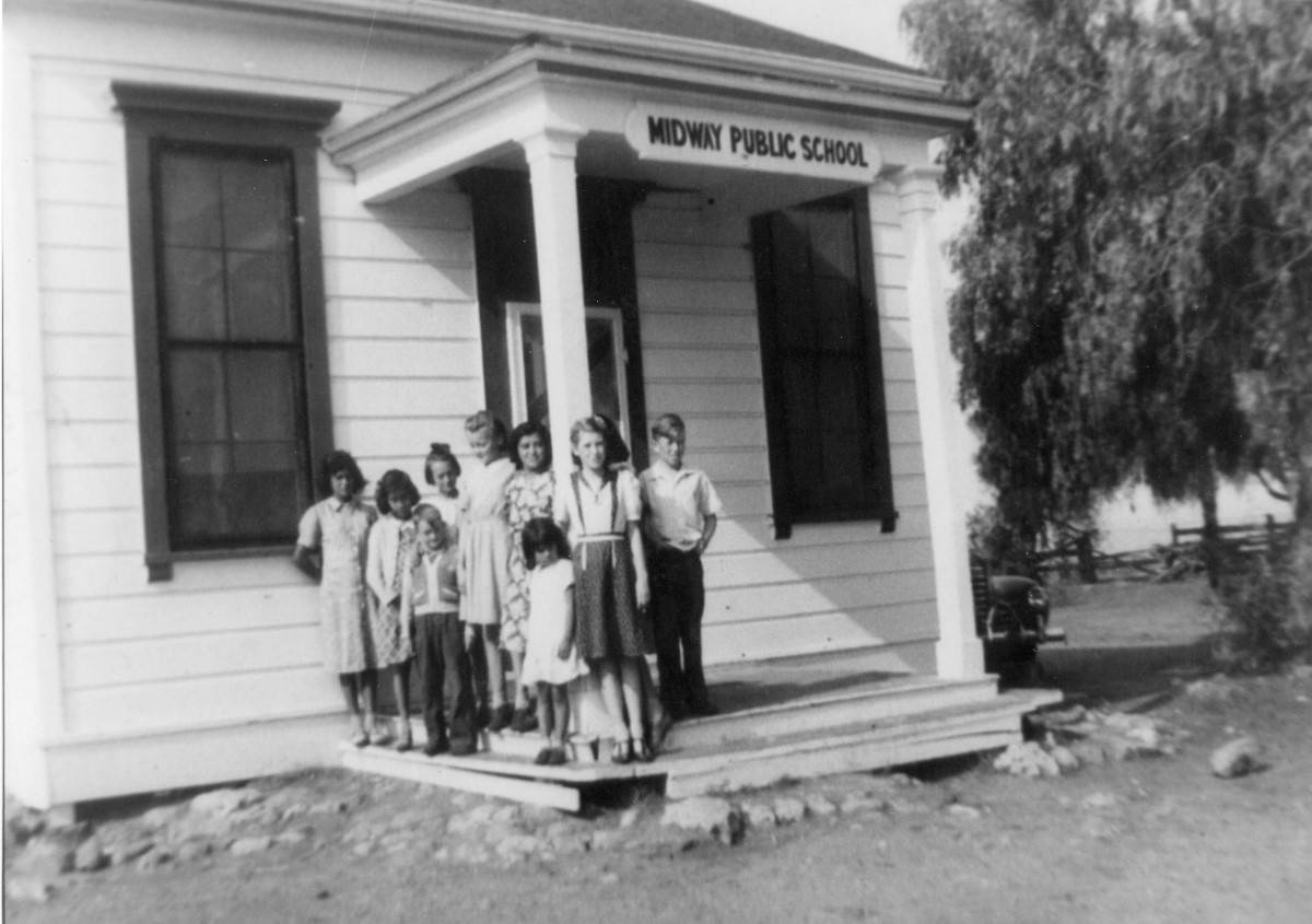 Livermore Midway School 1941 (cropped).jpeg